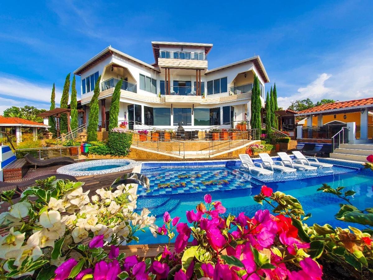 Hotel Mansion Барічара Екстер'єр фото