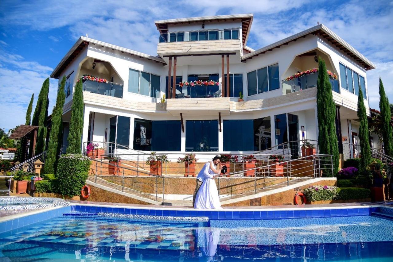 Hotel Mansion Барічара Екстер'єр фото